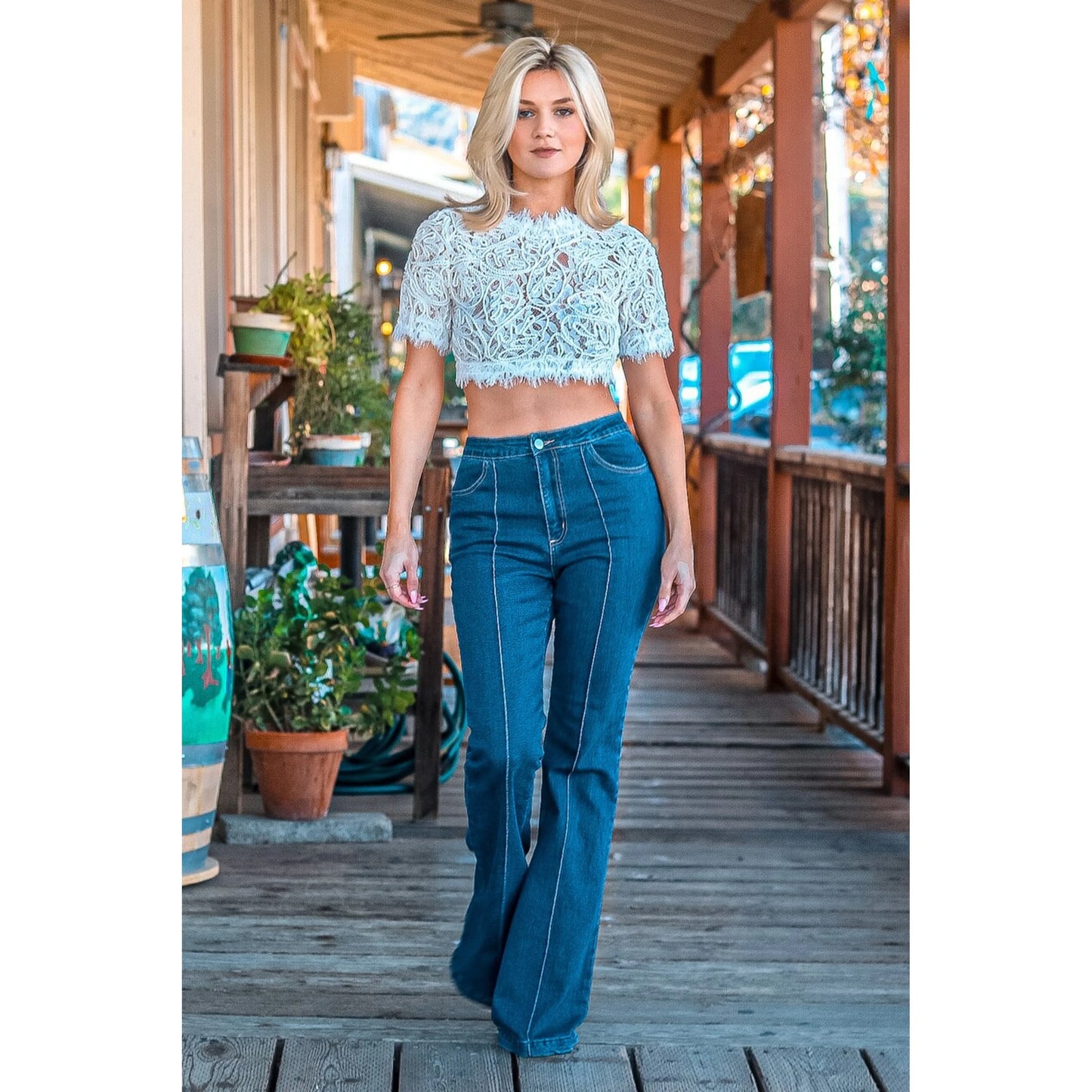 TD Play It Flare Highwaisted Denim Pants Bootcut Straight Style with Wide Leg Print Size XL Loose Fit and Breathable