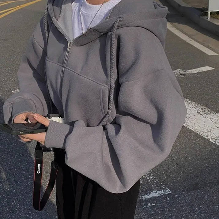 Fashionable Autumn and Winter Zipper Hooded Sweatshirt with Fleece Short Style Slim Fit and Warm Women's Hooded Sweatshirt Jacke