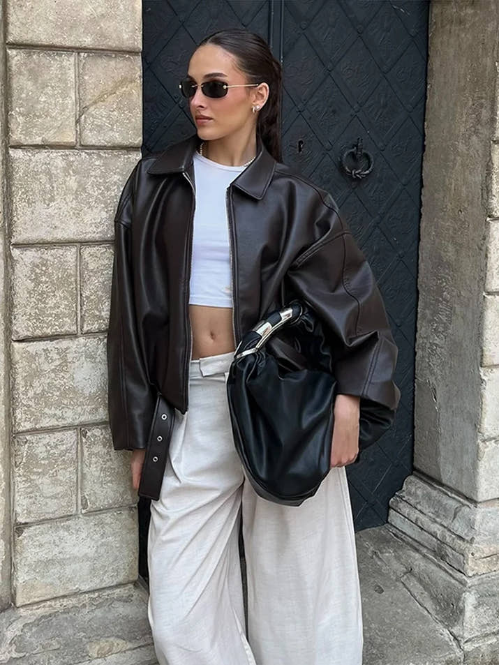 Retro Street Leather Jackets Women Loose Lapel Zipper Long Sleeves Pockets Lace Up Pu Coats Female 2025 Autumn New Chic Outwears