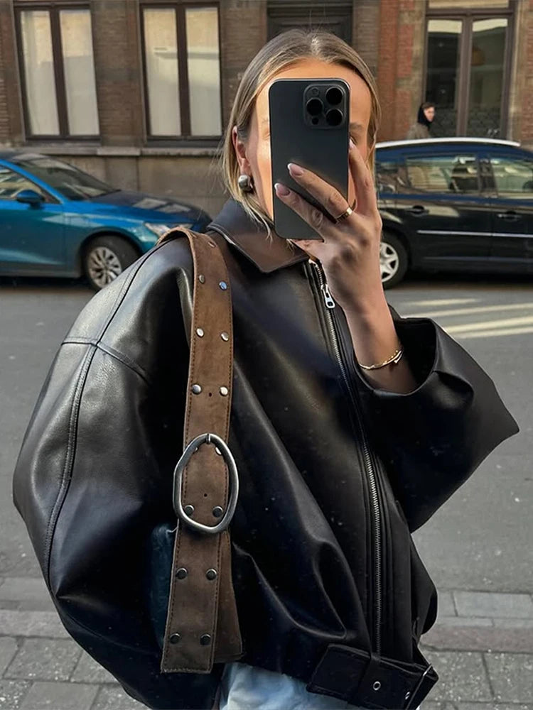 Retro Street Leather Jackets Women Loose Lapel Zipper Long Sleeves Pockets Lace Up Pu Coats Female 2025 Autumn New Chic Outwears