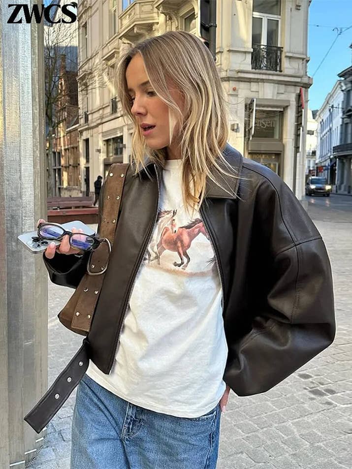Vintage PU Leather Bomber Jackets 2025 Autumn New Ladies Zipper Lapel Long Sleeve Pocket Coat With Belt Women's Loose Streetwear