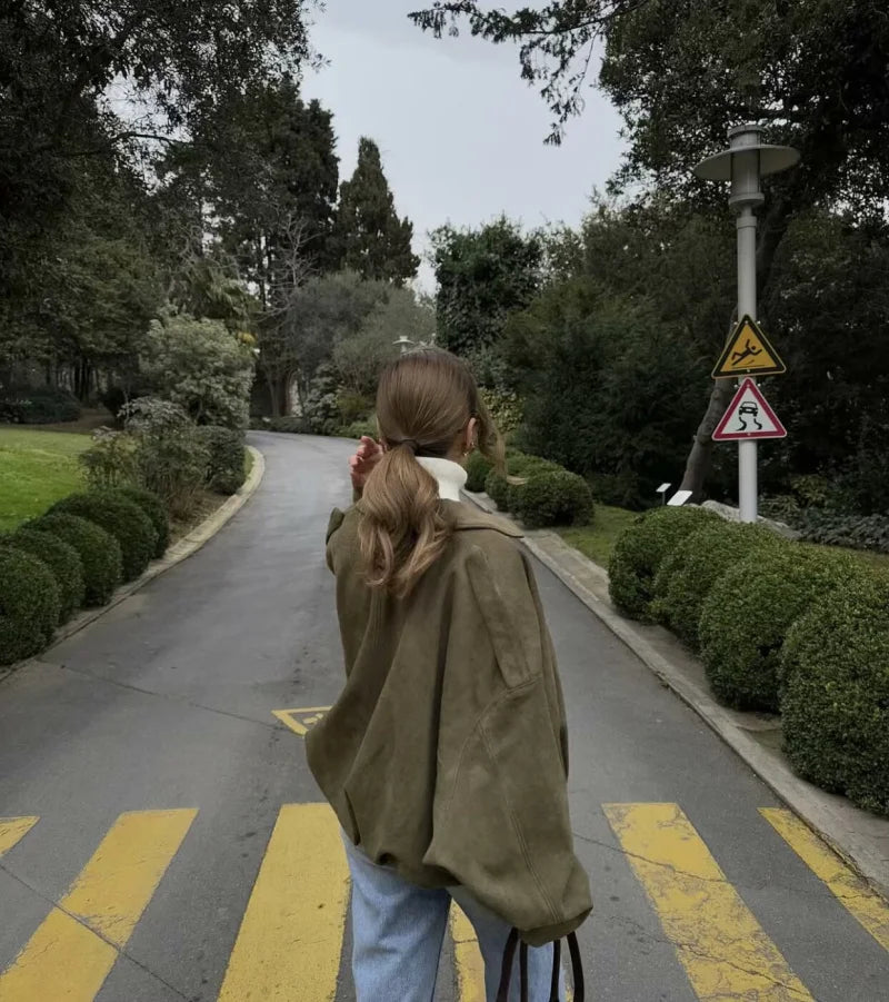 ETJ 2025   new women's suede texture effect Loose version of fashion lapel shoulder bomber jacket