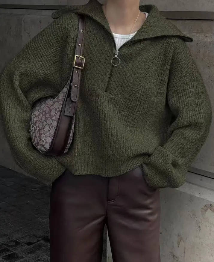 2025 Autumn/Winter Fashion Casual Solid Color Warm Fashion Knitted Women's Zipper Collar Sweater