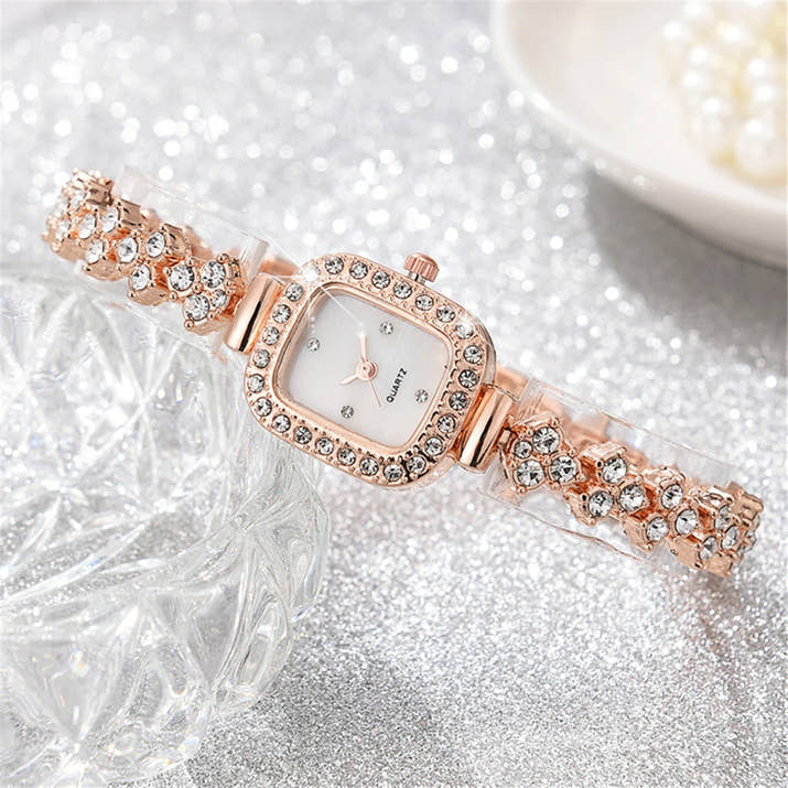 Luxury Sparkle Women's Steel Bracelet Watch Fashion Square Shell Face Design Deluxe Ladies Quartz Watches With Diamonds Clock
