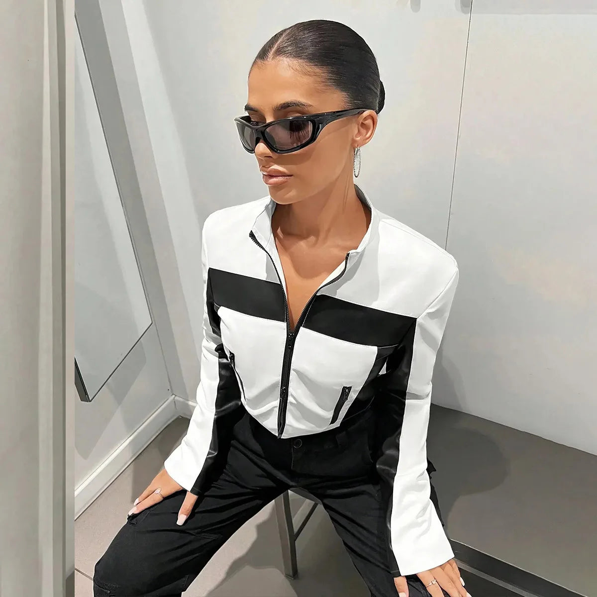 Women's Black White PU Paneled Cropped Jackets Punk Grunge Zipper Slim Y2K Clothes 2025 Fall Moto Biker Casual Y2K Coat