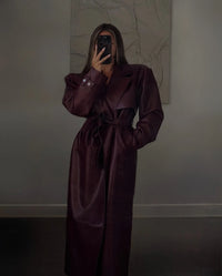 Lace Up Retro Leather Longtrench Coat Women's Fashion Burgundy Lapel Loose Outerwear 2025 New Fall Daily Commute Street Coats