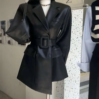 This Is Trendy Retro Super Good-looking Leather Jacket for Women in Autumn Exudes Mature Sophisticated Style with Cinched Waist